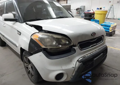 2012 Kia Soul z USA, uszkodzony, nr VIN KNDJT2A51C7447465